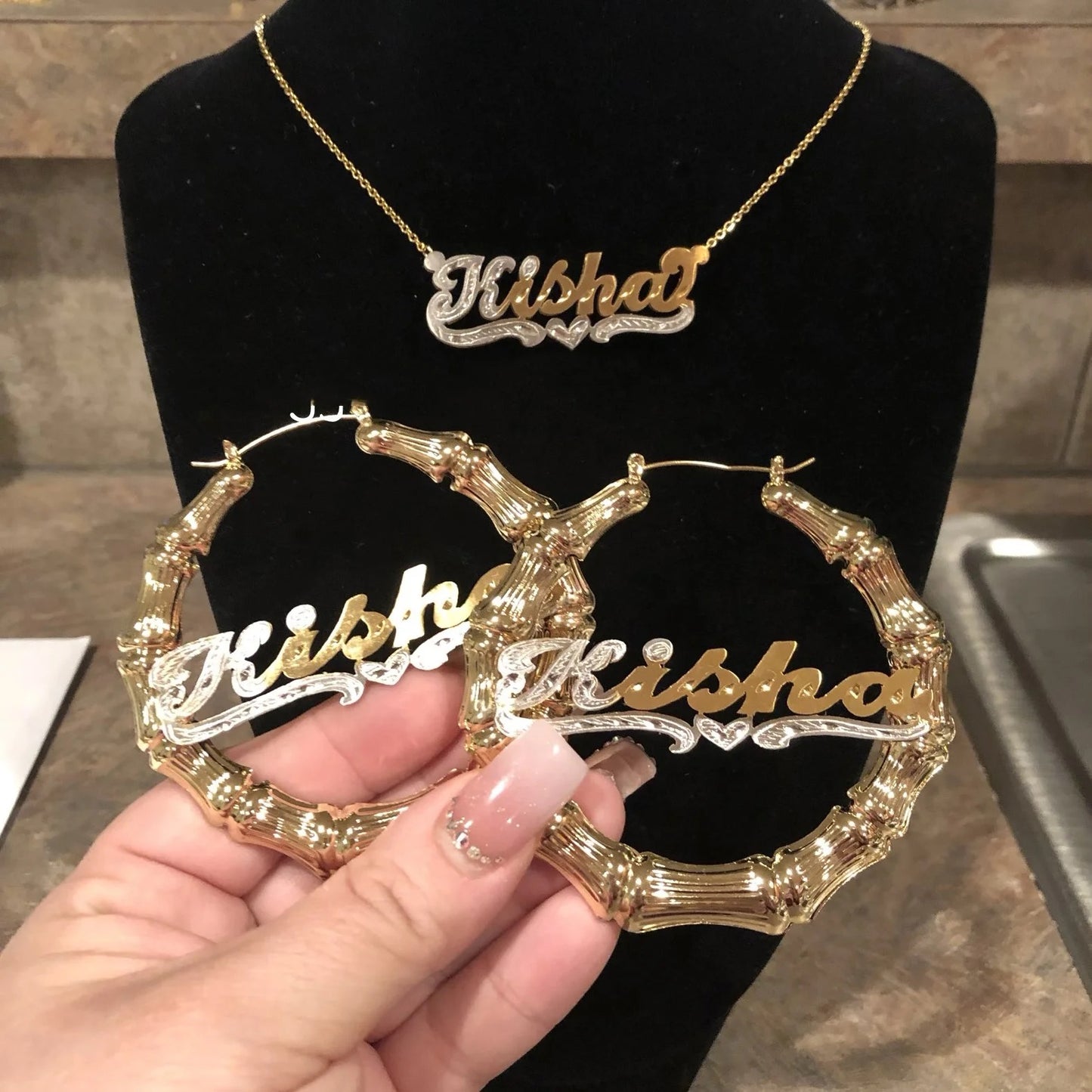 Two-Toned Retro Necklace Set