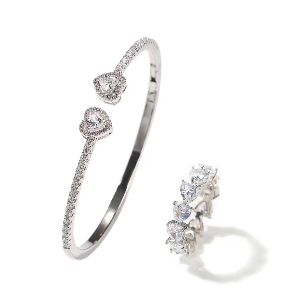 Dainty Heart Bracelet Set