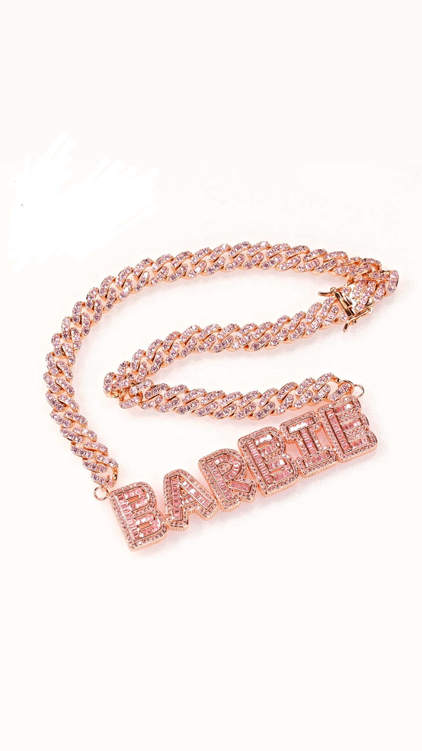 luxe cuban baguette name necklace plate